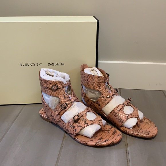 NWT Leon Max Villa2 Gladiator Sandals- Size 8.5 - Picture 2 of 5